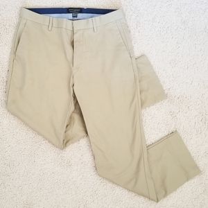 Beige Banana Republic dress slacks